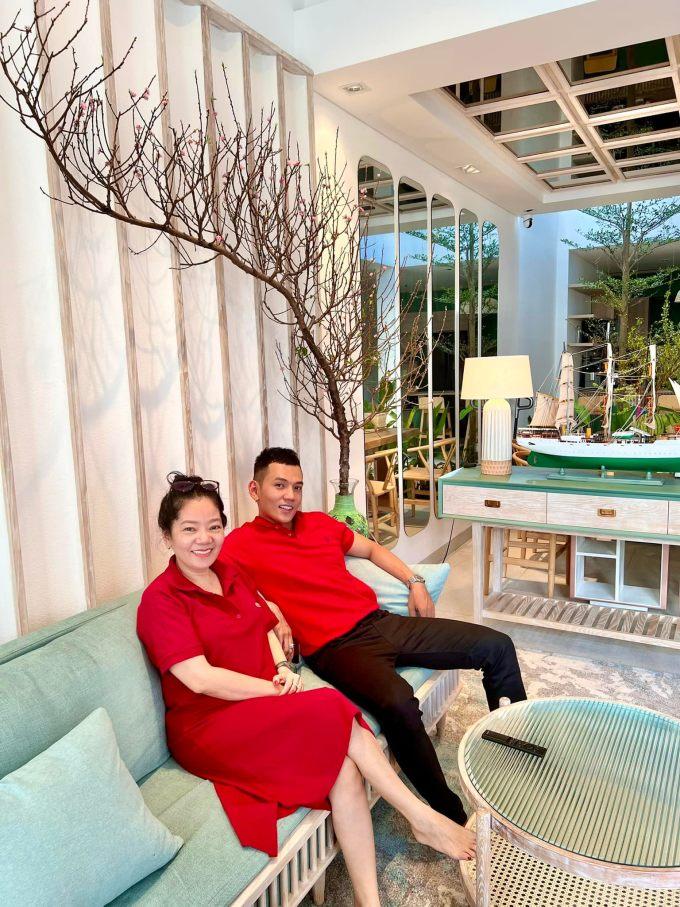 Cơ ngơi 5 tầng của Phương Trinh Jolie - Lý Bình-2