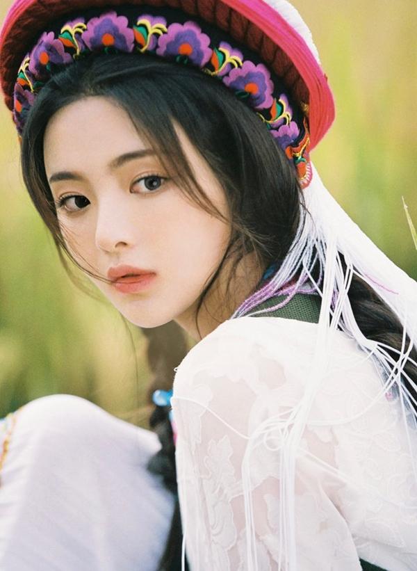 Dương Siêu Việt liên tục đóng vai chính dù bị chê-13