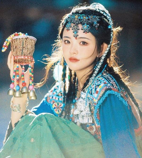 Dương Siêu Việt liên tục đóng vai chính dù bị chê-14