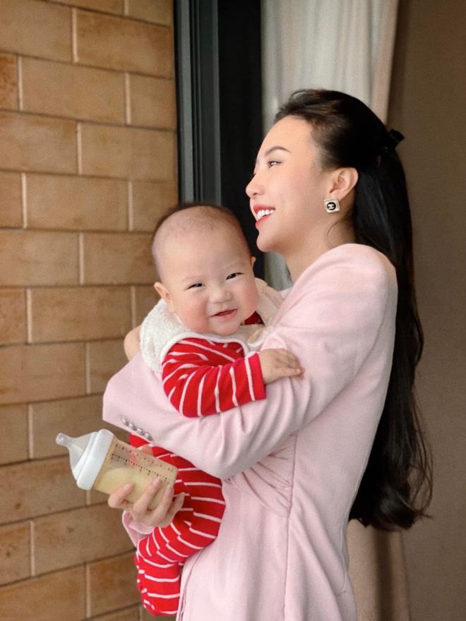 Tình cũ Decao thông báo bầu lần 2 dù quý tử đầu lòng mới 8 tháng-5