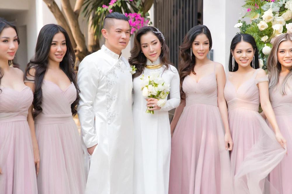 Bất ngờ gia thế, ngoại hình cô dâu Sài Gòn vừa ẵm 100 cây vàng-4