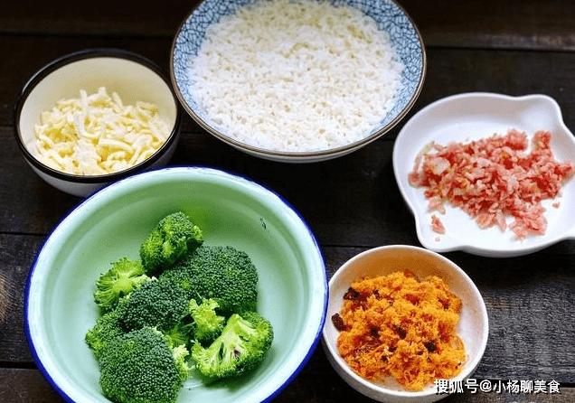 Tận dụng cơm nguội thừa làm món vừa ngon miệng lại đủ dinh dưỡng-2