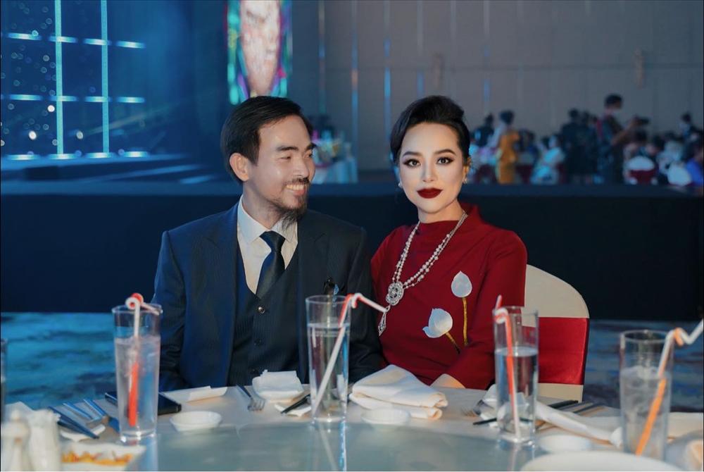 KHÓ TIN: Giảm cân thành công, chị vợ lột xác từ quý bà thành hot mom-3