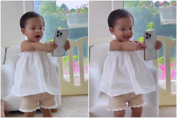 Con gái Hà Hồ cầm máy 30 triệu của mẹ tự sướng như người lớn-3