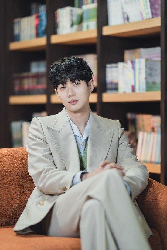 Sao Hàn đến với nghiệp diễn: Người sợ bắt cóc, người nhờ bắt cướp-2