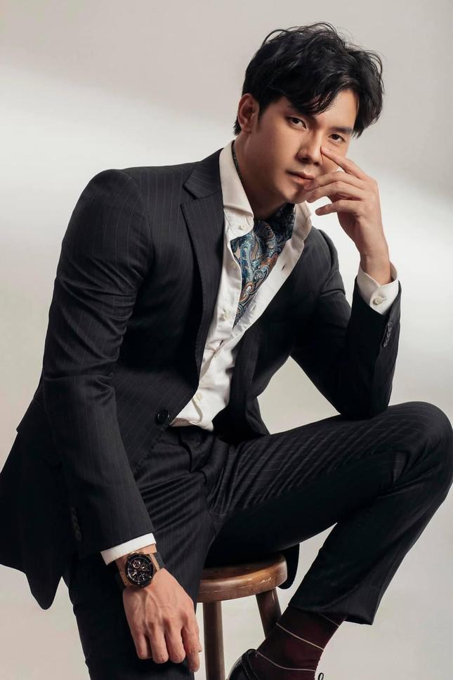 3 sao nam Anh Có Phải Đàn Ông Không?: Người gia thế khủng, kẻ giờ vẫn ế-4