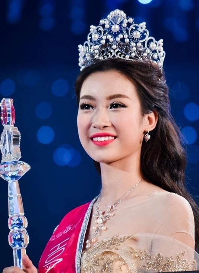 Đỗ Mỹ Linh: Hoa hậu nghèo nhất Việt Nam thích chơi hàng hiệu ngầm-1
