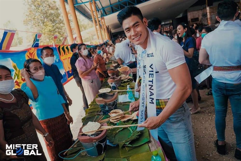 Mỹ nam Việt thi Mister Global 2021 mặc quốc phục lộ vòng 3 phản cảm-8