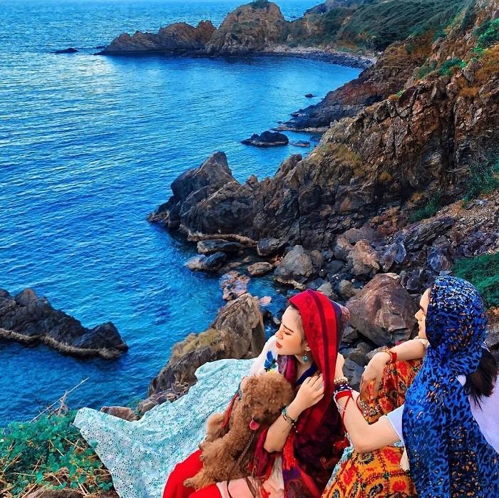 Clip: Giới trẻ đổ xô đi ăn đồ viên chiên view biển, vừa đẹp vừa rẻ-5