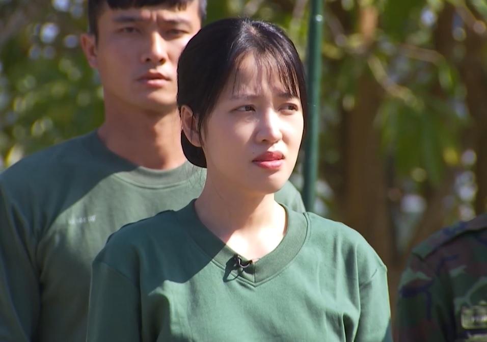 8 sao nhập ngũ phải cắt tóc, tẩy trang: Bất ngờ diện mạo-11