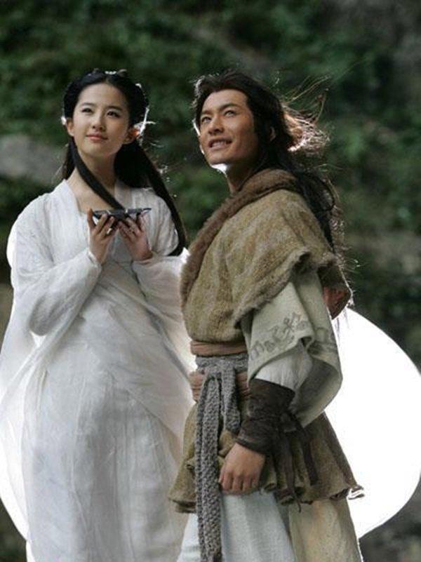 Huỳnh Hiểu Minh treo ảnh Lưu Diệc Phi tại nhà riêng-5