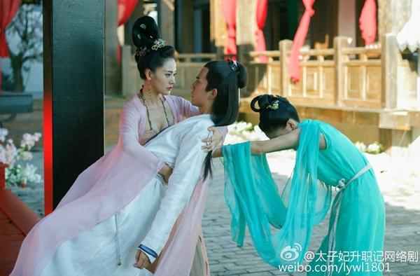 Triệu Lộ Tư thành công nhờ phim xuyên không có bằng được diễn viên này-19