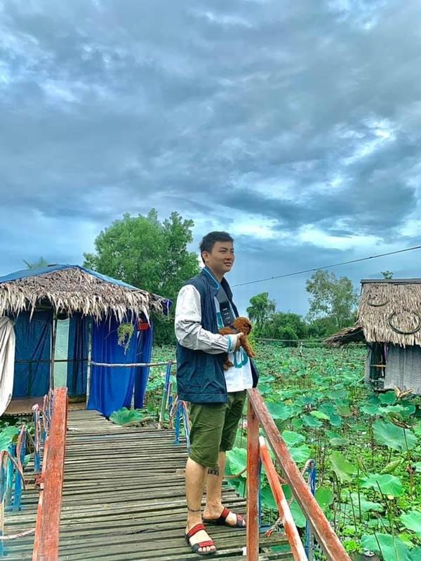 Hoài Lâm livestream cuộc sống bình dị, ngoại hình có sự thay đổi-5