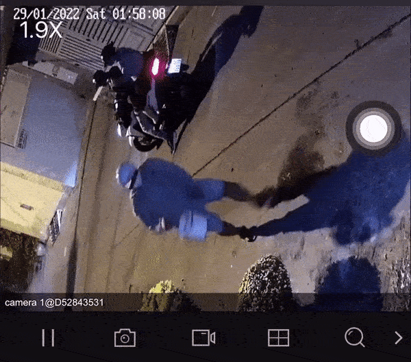 Trang Nemo tiếp tục bị tạt mắm tôm đợt 3 ở shop thời trang-3