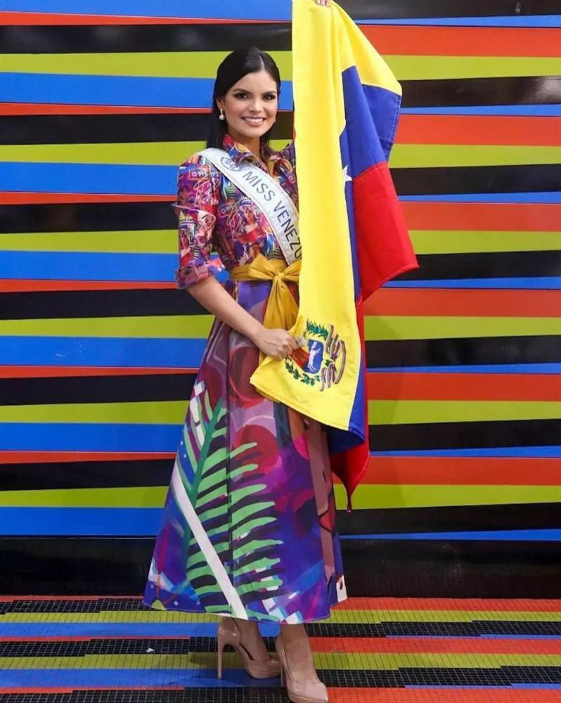 Thí sinh Miss World lên đường: Đỗ Thị Hà nhạt nhòa, có người thả rông-4