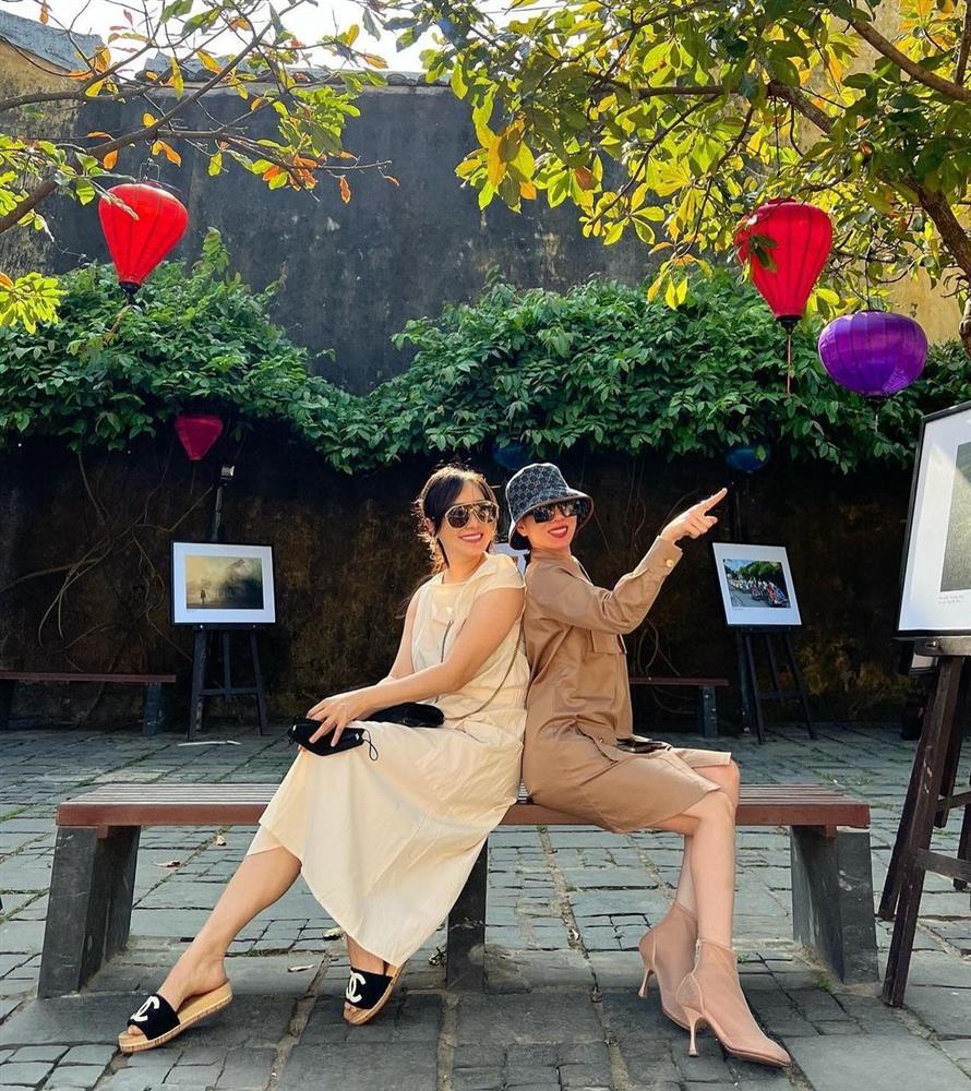 Mỹ nhân làng hài Puka lộ mặt mộc kém ấn tượng-5