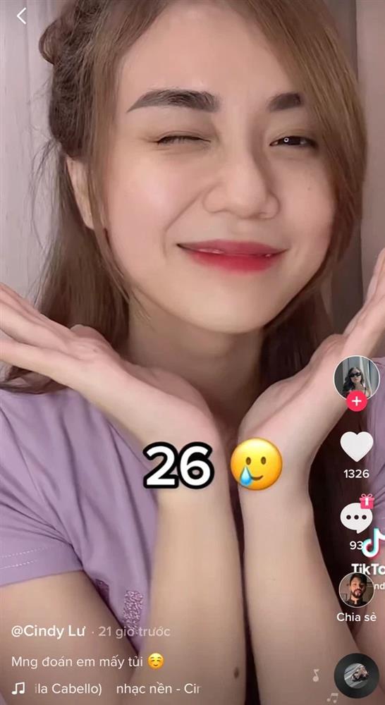 Cindy Lư phản ứng sao khi bị hỏi yêu Đạt hay Lâm nhiều hơn?-1