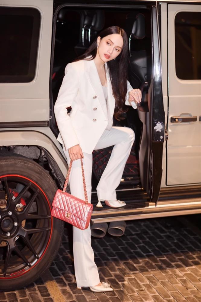 Hương Giang khoe 20 chiếc túi hiệu thượng lưu tiền tỷ-8