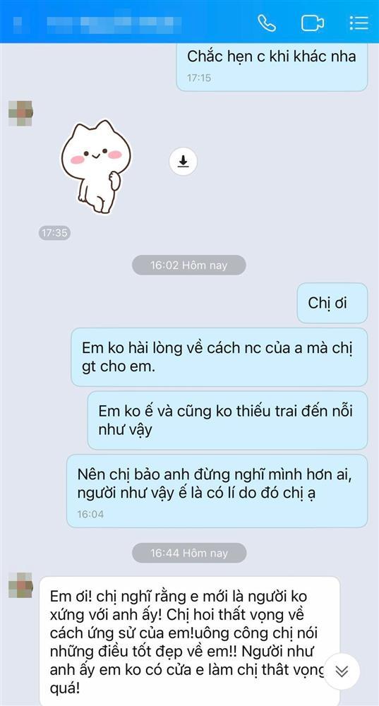 Xôn xao quản lý tán gái bất thành quay xe chê đằng gái ngực lép-5