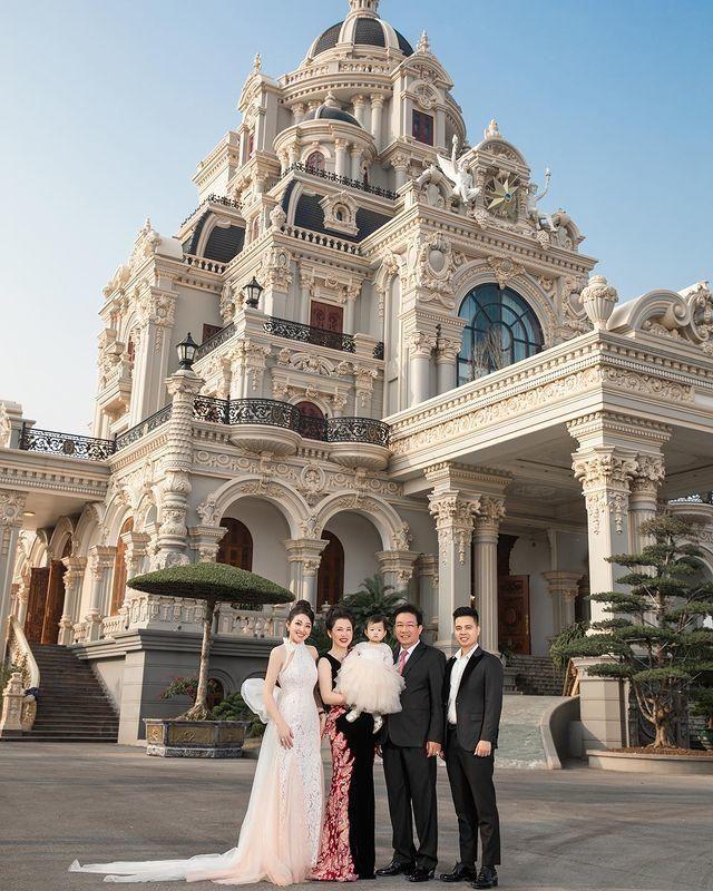 Cô dâu 200 cây vàng Nam Định ra sao sau khi nổi tiếng?-2