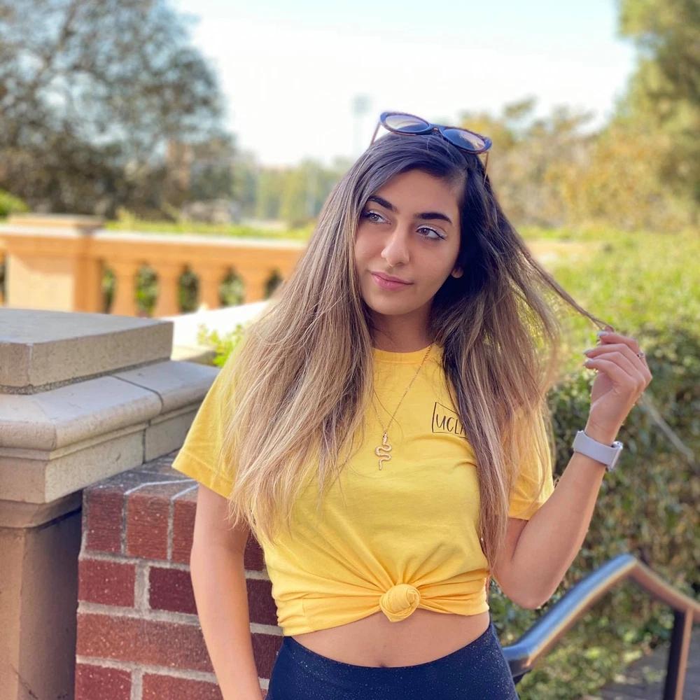 Bị bạn gái quen qua mạng dụ vào khách sạn, đang ân ái thì hét lên chạy mất-2