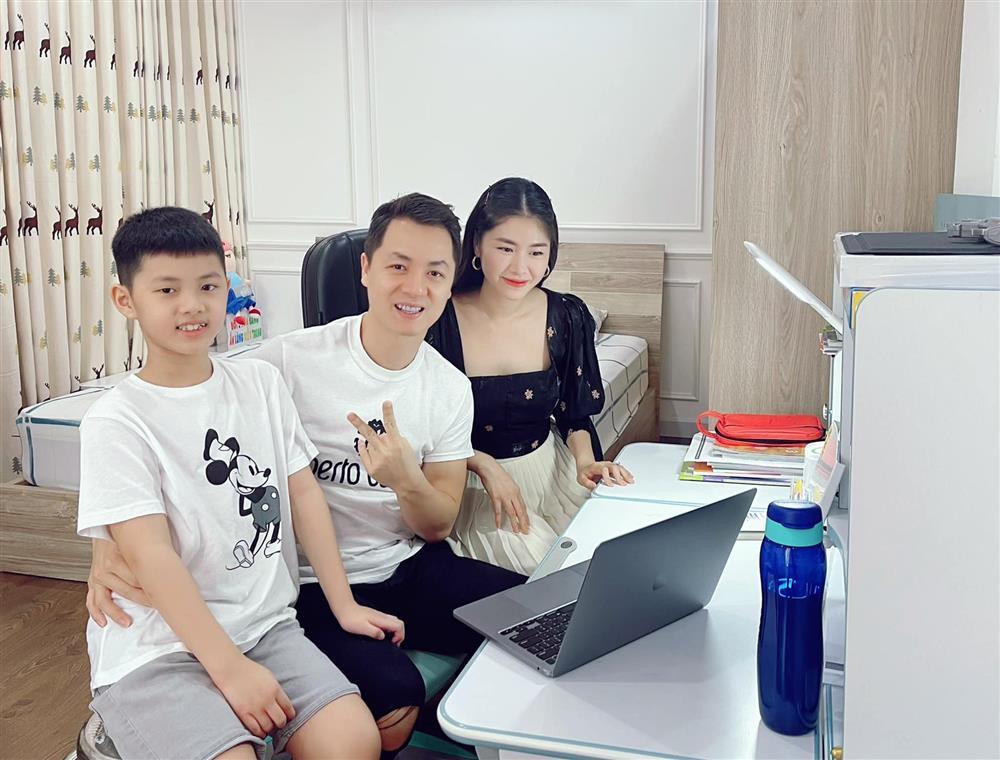 Vietnamese artists: Hurting children on social networks will affect psychology-5