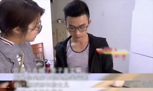 Cầm tờ xét nghiệm ADN của con gái, chồng bật khóc nức nở-3