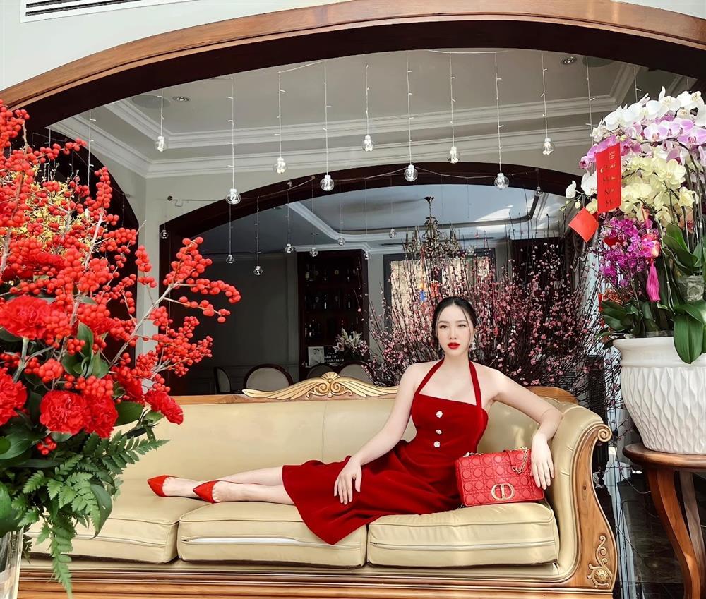 Bảo Thy khoe cơ bụng số 11 chỉ sau 3 tháng sinh con-1