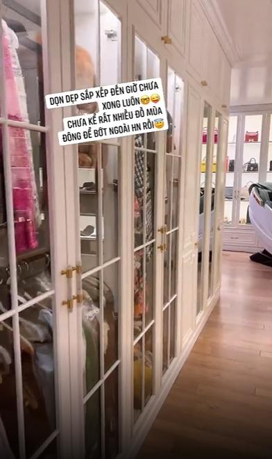 Lệ Quyên khoe tủ đồ hiệu siêu khủng trong biệt thự triệu đô-1