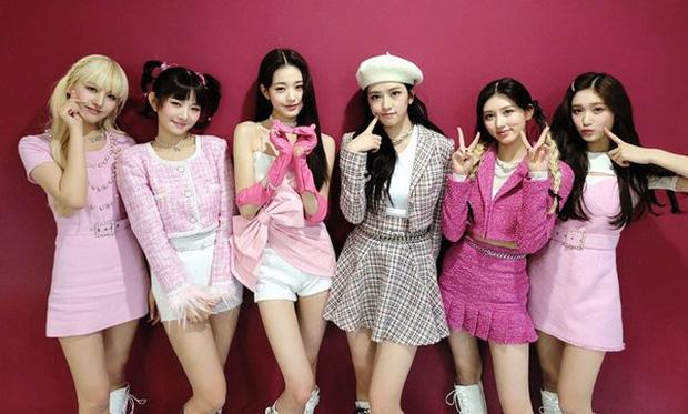 Nữ idol Kpop dậy thì vô cùng thành công, chặt đẹp Jang Wonyoung-8