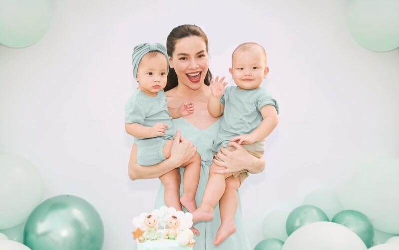 Hồ Ngọc Hà mặc áo tắm đôi với ái nữ Lisa chụp ảnh như tạp chí-10