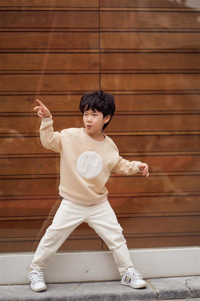 Từ bé đã là hot kid, con trai Ba Duy lớn lên trông thế nào?-2