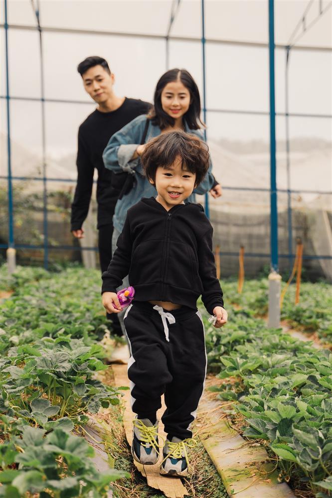 Từ bé đã là hot kid, con trai Ba Duy lớn lên trông thế nào?-4