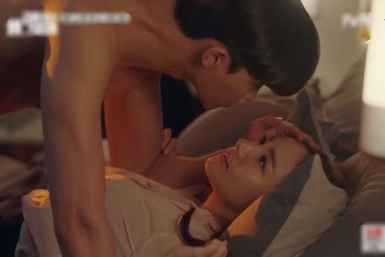 4 dấu hiệu cho thấy chàng đang tìm cách đưa bạn 'lên giường'