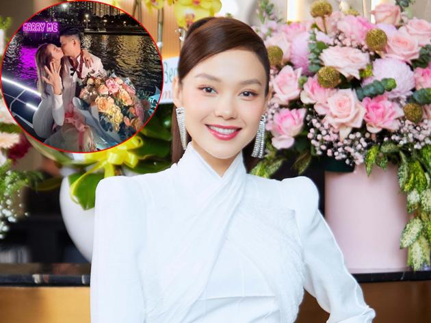 Mới đây, tin tức Minh Hằng được cầu hôn đã gây "bão" cõi mạng và nhận về hàng ngàn lời chúc phúc.