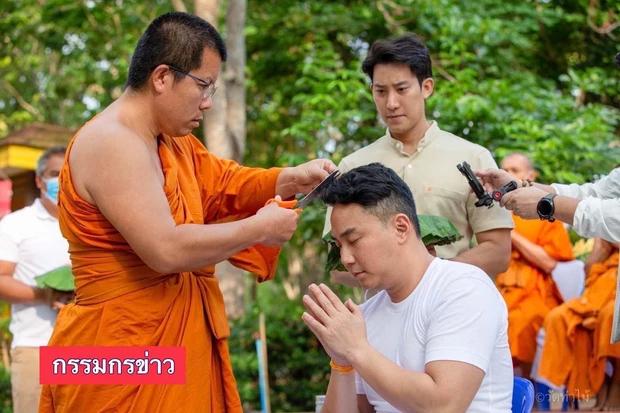 2 đại gia trên thuyền cùng Tangmo Chiếc Lá Cuốn Bay xuống tóc đi tu-1