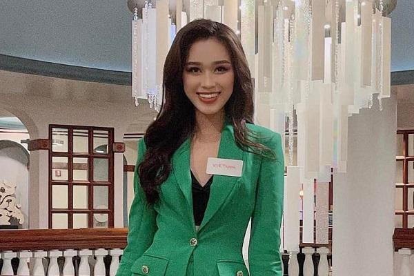Đỗ Thị Hà lộ chiêu sống ảo, bạn thi Miss World phải chịu trận-7