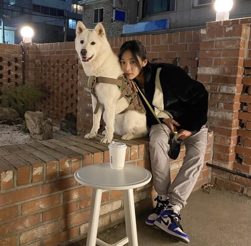 Nữ phụ Hẹn Hò Chốn Công Sở lên phim sang chảnh, ngoài đời nhí nhảnh-5