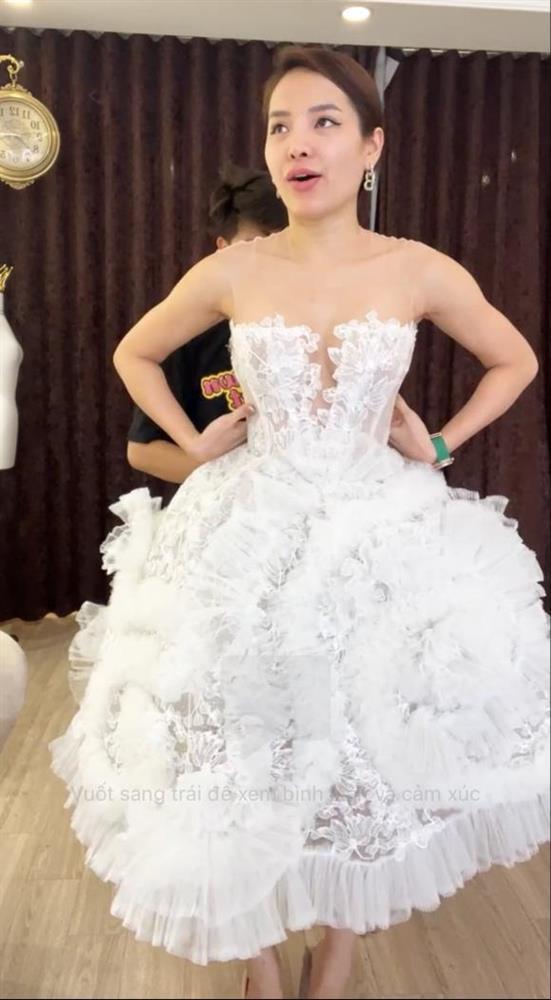 Phương Trinh Jolie để mặt mộc, lộ bụng to khi thử váy cưới lần 2-7