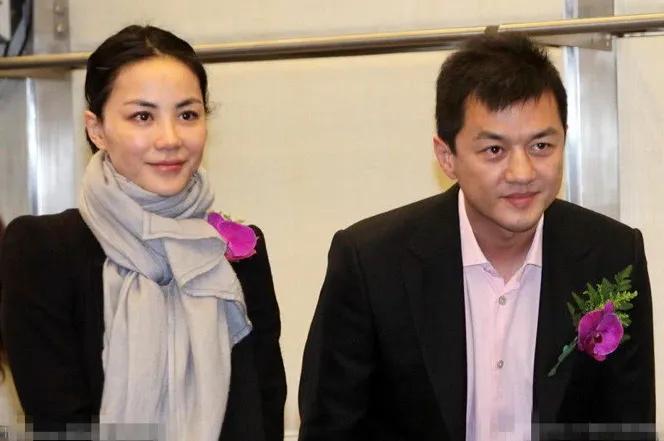 Phản ứng Vương Phi khi chồng cũ Lý Á Bằng tái hôn-2