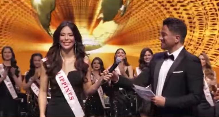 Công bố top 13, Đỗ Thị Hà được xướng tên đầu tiên-3