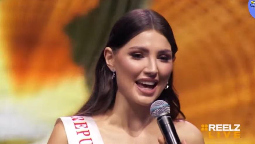 Công bố top 13, Đỗ Thị Hà được xướng tên đầu tiên-6