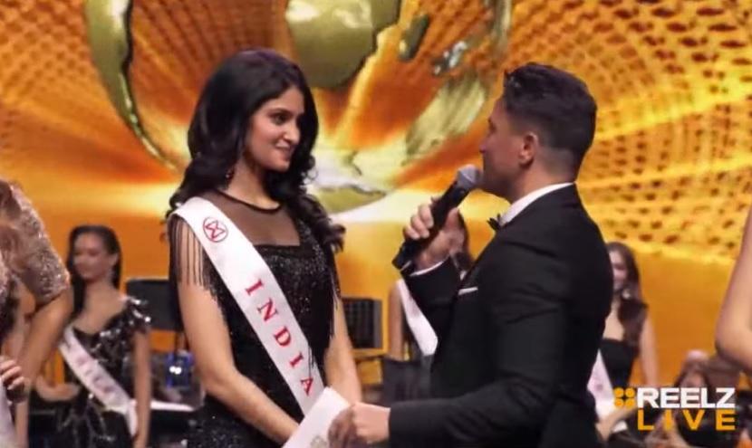 Công bố top 13, Đỗ Thị Hà được xướng tên đầu tiên-7