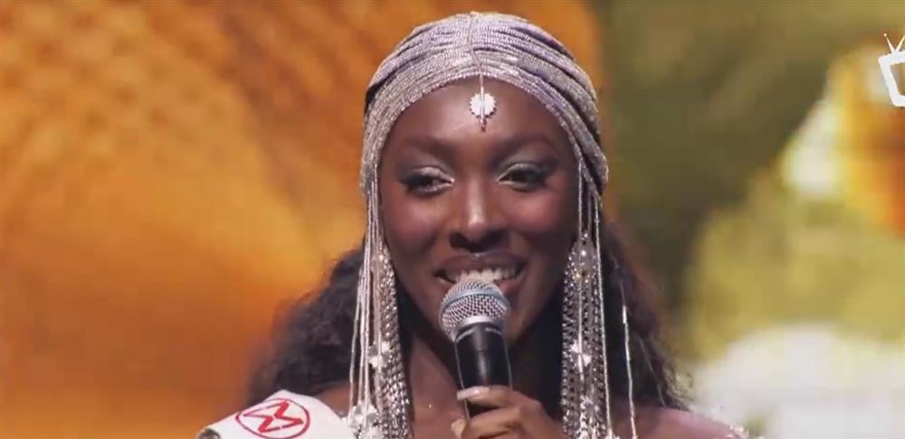 Top 6 thi ứng xử-1