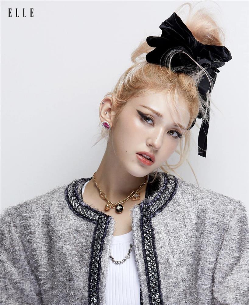 Khối tài sản khủng của bông hồng lai Somi ở tuổi 21-3