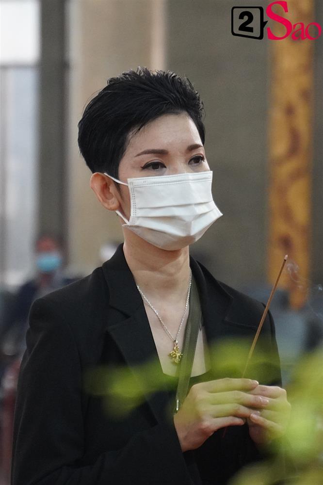 Xuân Lan, Tăng Thanh Hà thất thần tại tang lễ đạo diễn Vũ Minh-4