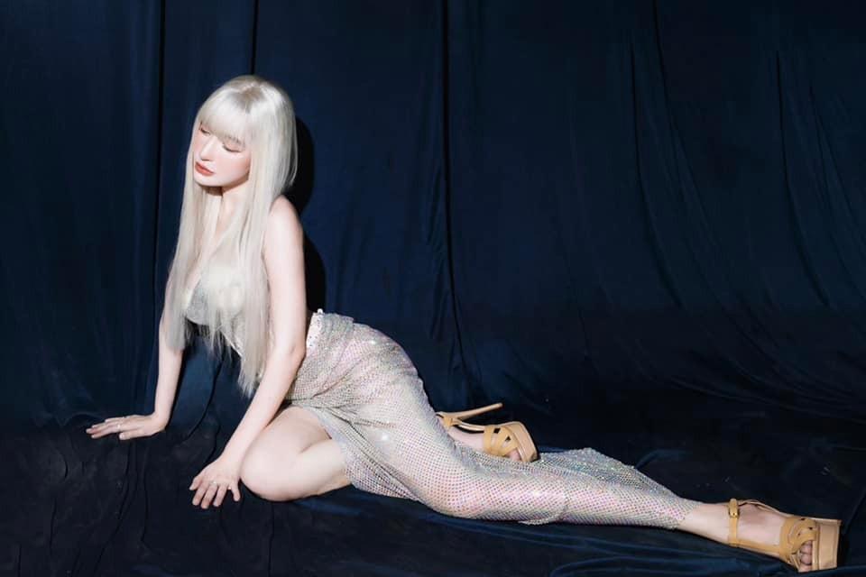 Elly Trần khẳng định bị dìm sau màn lộ bụng to như chửa 5 tháng-1