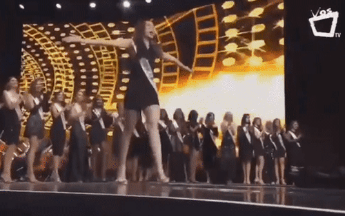 Minh Tú dạy catwalk: Người đăng quang Miss Grand, người lọt top Miss World-6