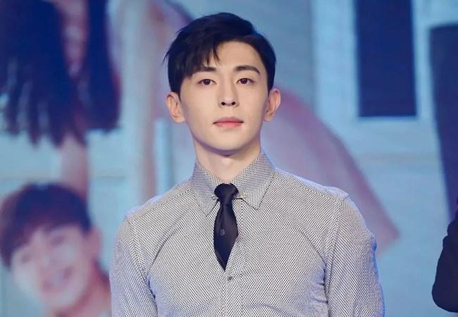 Mỹ nam trốn thuế Đặng Luân bị tố chảnh chọe, chèn ép tình cũ-6