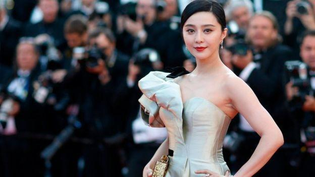 Chinese stars ruined their careers because of terrible tax evasion-4